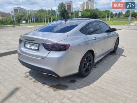 Серый Крайслер 200, объемом двигателя 3.61 л и пробегом 195 тыс. км за 11900 $, фото 1 на Automoto.ua