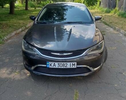 Сірий Крайслер 200, об'ємом двигуна 2.36 л та пробігом 187 тис. км за 9100 $, фото 1 на Automoto.ua