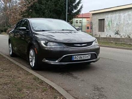 Крайслер 200 2015 в Ужгороде на Automoto.ua Серый Крайслер 200, объемом двигателя 2.36 л и пробегом 160 тыс. км за 11000 $, фото 1 на Automoto.ua