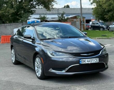 Сірий Крайслер 200, об'ємом двигуна 2.4 л та пробігом 188 тис. км за 8500 $, фото 1 на Automoto.ua