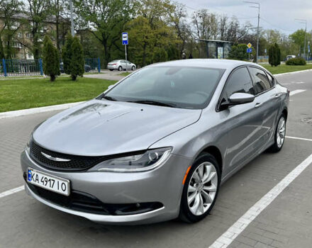Серый Крайслер 200, объемом двигателя 2.36 л и пробегом 188 тыс. км за 8499 $, фото 1 на Automoto.ua
