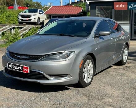 Сірий Крайслер 200, об'ємом двигуна 2.4 л та пробігом 240 тис. км за 8490 $, фото 1 на Automoto.ua