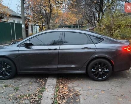 Серый Крайслер 200, объемом двигателя 3.6 л и пробегом 206 тыс. км за 12000 $, фото 1 на Automoto.ua