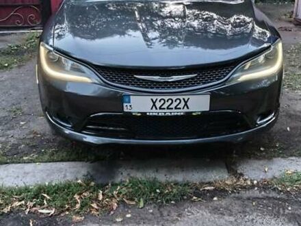 Серый Крайслер 200, объемом двигателя 3.61 л и пробегом 205 тыс. км за 12500 $, фото 1 на Automoto.ua