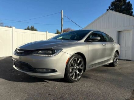 Сірий Крайслер 200, об'ємом двигуна 3.6 л та пробігом 70 тис. км за 4500 $, фото 1 на Automoto.ua