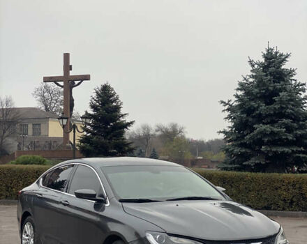 Сірий Крайслер 200, об'ємом двигуна 2.36 л та пробігом 257 тис. км за 9600 $, фото 1 на Automoto.ua