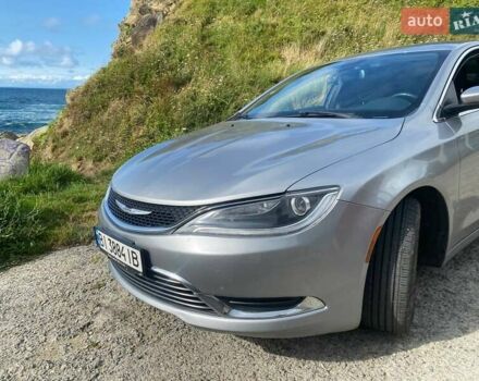 Сірий Крайслер 200, об'ємом двигуна 2.36 л та пробігом 280 тис. км за 8300 $, фото 1 на Automoto.ua