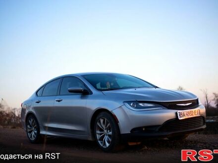 Крайслер 200 2015 в Бобринце на Automoto.ua Серый Крайслер 200, объемом двигателя 2.4 л и пробегом 198 тыс. км за 9550 $, фото 1 на Automoto.ua