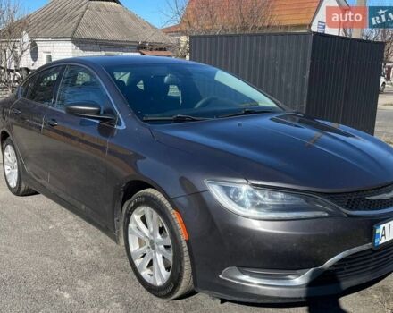 Сірий Крайслер 200, об'ємом двигуна 2.36 л та пробігом 341 тис. км за 6850 $, фото 1 на Automoto.ua