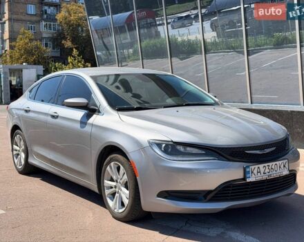 Сірий Крайслер 200, об'ємом двигуна 2.4 л та пробігом 135 тис. км за 10300 $, фото 1 на Automoto.ua