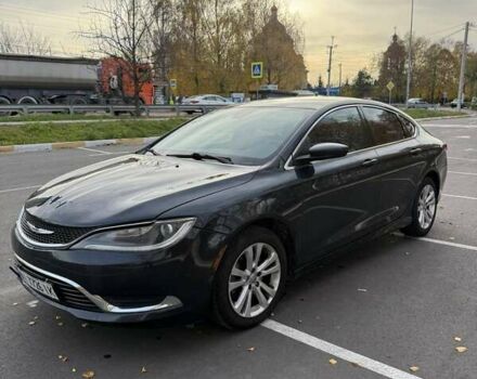 Сірий Крайслер 200, об'ємом двигуна 2.36 л та пробігом 175 тис. км за 8133 $, фото 1 на Automoto.ua