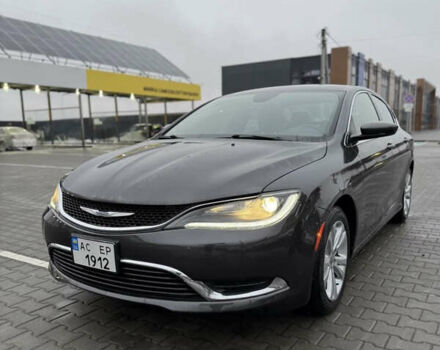 Серый Крайслер 200, объемом двигателя 2.36 л и пробегом 109 тыс. км за 10999 $, фото 1 на Automoto.ua