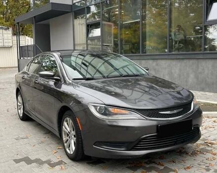 Сірий Крайслер 200, об'ємом двигуна 2.4 л та пробігом 243 тис. км за 6999 $, фото 1 на Automoto.ua