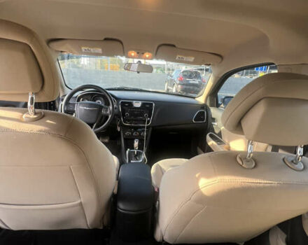 Синий Крайслер 200, объемом двигателя 2.4 л и пробегом 133 тыс. км за 8800 $, фото 8 на Automoto.ua