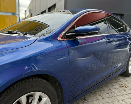 Синий Крайслер 200, объемом двигателя 2.4 л и пробегом 170 тыс. км за 5500 $, фото 9 на Automoto.ua