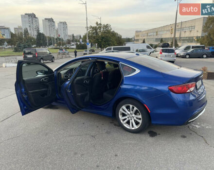 Синий Крайслер 200, объемом двигателя 2.36 л и пробегом 172 тыс. км за 10500 $, фото 6 на Automoto.ua