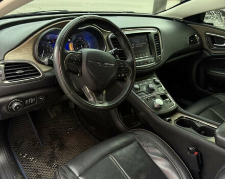 Синий Крайслер 200, объемом двигателя 2.4 л и пробегом 170 тыс. км за 5500 $, фото 10 на Automoto.ua