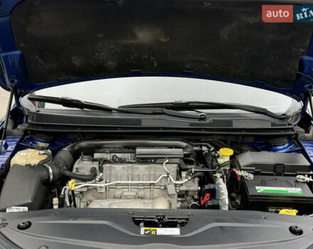 Синий Крайслер 200, объемом двигателя 2.36 л и пробегом 217 тыс. км за 8499 $, фото 11 на Automoto.ua