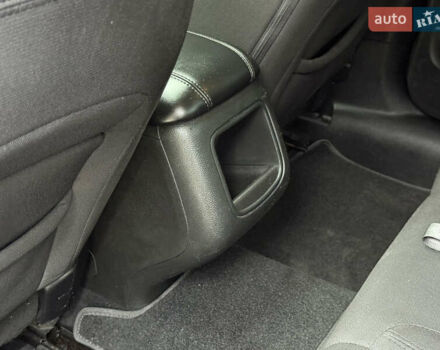 Синий Крайслер 200, объемом двигателя 2.36 л и пробегом 217 тыс. км за 8499 $, фото 52 на Automoto.ua