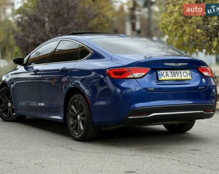 Синий Крайслер 200, объемом двигателя 2.36 л и пробегом 217 тыс. км за 8499 $, фото 2 на Automoto.ua