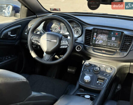 Синий Крайслер 200, объемом двигателя 2.4 л и пробегом 145 тыс. км за 10250 $, фото 14 на Automoto.ua