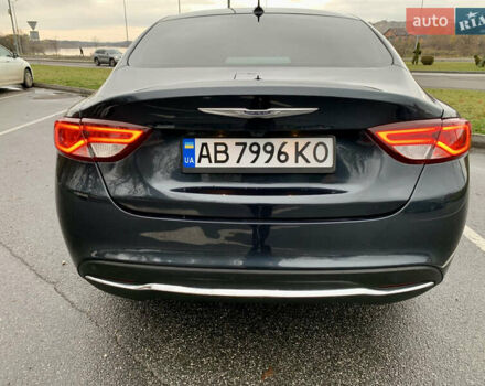 Синий Крайслер 200, объемом двигателя 2.36 л и пробегом 145 тыс. км за 10900 $, фото 7 на Automoto.ua