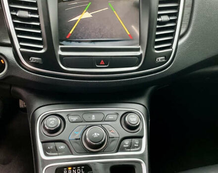 Синий Крайслер 200, объемом двигателя 2.36 л и пробегом 145 тыс. км за 10900 $, фото 26 на Automoto.ua