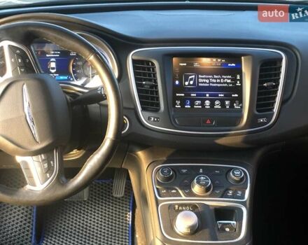 Синий Крайслер 200, объемом двигателя 2.4 л и пробегом 135 тыс. км за 11500 $, фото 1 на Automoto.ua