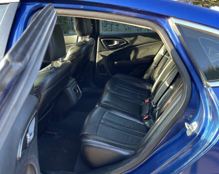 Синий Крайслер 200, объемом двигателя 2.36 л и пробегом 165 тыс. км за 10300 $, фото 8 на Automoto.ua