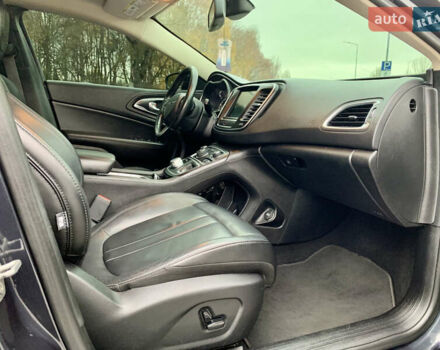 Синий Крайслер 200, объемом двигателя 2.36 л и пробегом 145 тыс. км за 10900 $, фото 40 на Automoto.ua