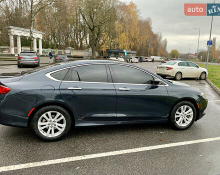 Синий Крайслер 200, объемом двигателя 2.36 л и пробегом 145 тыс. км за 10900 $, фото 12 на Automoto.ua