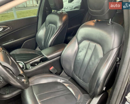 Синий Крайслер 200, объемом двигателя 2.36 л и пробегом 145 тыс. км за 10900 $, фото 31 на Automoto.ua