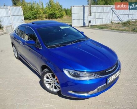 Синий Крайслер 200, объемом двигателя 2.4 л и пробегом 210 тыс. км за 8500 $, фото 1 на Automoto.ua