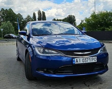 Синий Крайслер 200, объемом двигателя 2.4 л и пробегом 220 тыс. км за 8200 $, фото 1 на Automoto.ua
