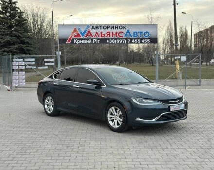 Синий Крайслер 200, объемом двигателя 2.4 л и пробегом 152 тыс. км за 12450 $, фото 1 на Automoto.ua