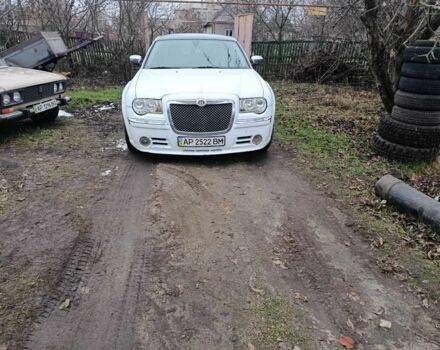 Белый Крайслер 300C, объемом двигателя 2.7 л и пробегом 2 тыс. км за 8500 $, фото 1 на Automoto.ua