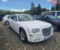 Белый Крайслер 300C, объемом двигателя 2.74 л и пробегом 185 тыс. км за 4900 $, фото 1 на Automoto.ua