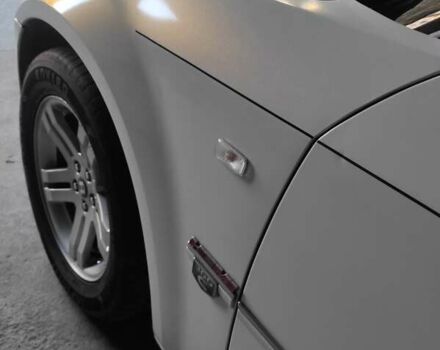 Белый Крайслер 300C, объемом двигателя 2.74 л и пробегом 200 тыс. км за 7999 $, фото 47 на Automoto.ua