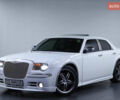 Белый Крайслер 300C, объемом двигателя 5.7 л и пробегом 250 тыс. км за 10900 $, фото 1 на Automoto.ua