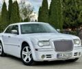 Білий Крайслер 300C, об'ємом двигуна 2.7 л та пробігом 224 тис. км за 6000 $, фото 11 на Automoto.ua