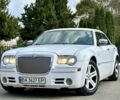 Білий Крайслер 300C, об'ємом двигуна 2.7 л та пробігом 224 тис. км за 6000 $, фото 1 на Automoto.ua