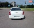 Білий Крайслер 300C, об'ємом двигуна 2.7 л та пробігом 266 тис. км за 5499 $, фото 5 на Automoto.ua
