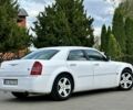 Білий Крайслер 300C, об'ємом двигуна 2.7 л та пробігом 224 тис. км за 6000 $, фото 7 на Automoto.ua