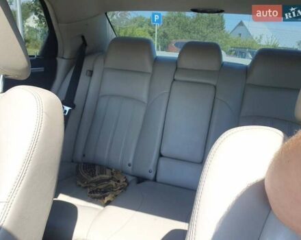 Білий Крайслер 300C, об'ємом двигуна 2.74 л та пробігом 250 тис. км за 7500 $, фото 6 на Automoto.ua