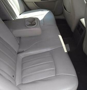 Білий Крайслер 300C, об'ємом двигуна 2.7 л та пробігом 150 тис. км за 9599 $, фото 15 на Automoto.ua