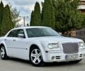 Белый Крайслер 300C, объемом двигателя 2.7 л и пробегом 224 тыс. км за 6000 $, фото 9 на Automoto.ua
