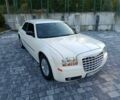 Крайслер 300C 2008 в Дрогобыче на Automoto.ua Белый Крайслер 300C, объемом двигателя 2.7 л и пробегом 276 тыс. км за 5750 $, фото 1 на Automoto.ua