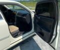 Белый Крайслер 300C, объемом двигателя 2.7 л и пробегом 180 тыс. км за 7240 $, фото 19 на Automoto.ua