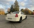 Крайслер 300C 2008 в Звенигородка на Automoto.ua Белый Крайслер 300C, объемом двигателя 3.5 л и пробегом 180 тыс. км за 8700 $, фото 2 на Automoto.ua