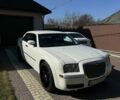 Білий Крайслер 300C, об'ємом двигуна 3.5 л та пробігом 250 тис. км за 8861 $, фото 8 на Automoto.ua